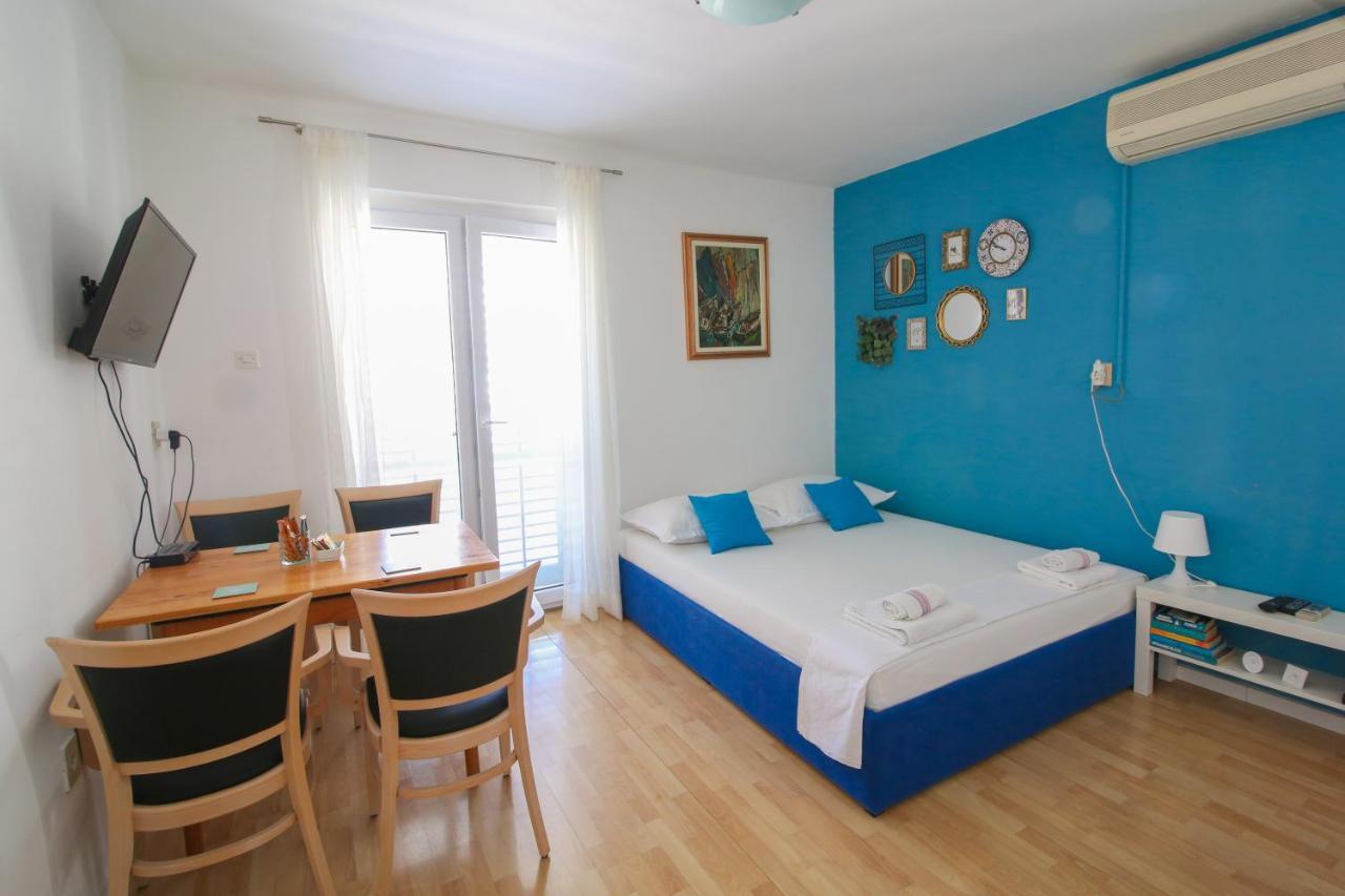 Apartment Bili-Sea View Apartment In The Center Makarska Buitenkant foto