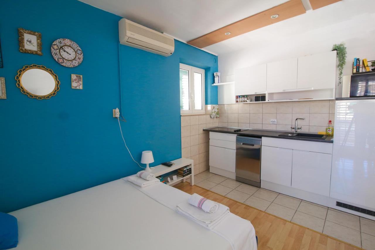 Apartment Bili-Sea View Apartment In The Center Makarska Buitenkant foto