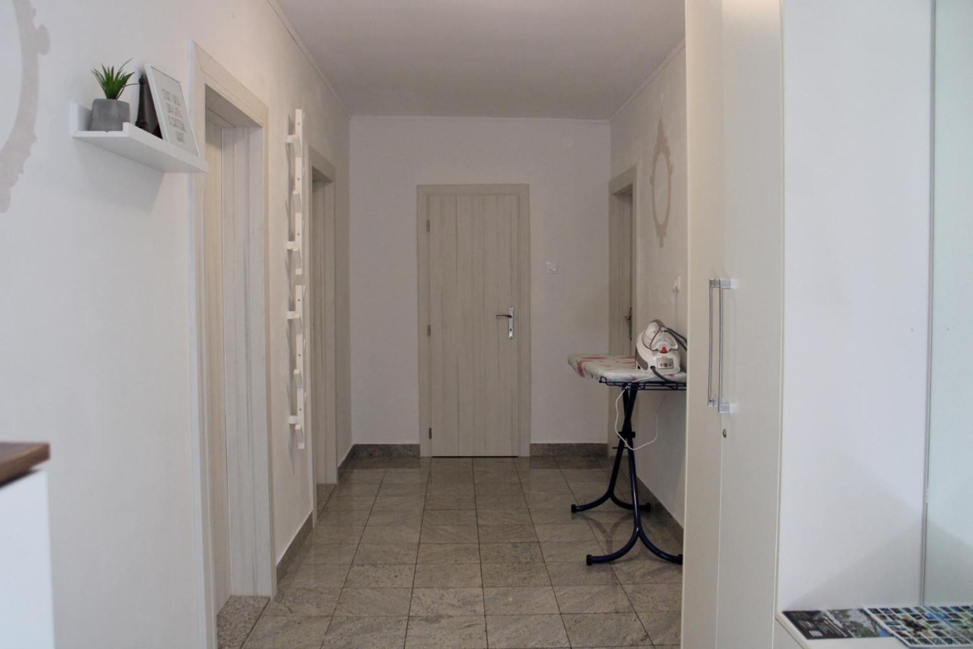 Apartment Bili-Sea View Apartment In The Center Makarska Buitenkant foto