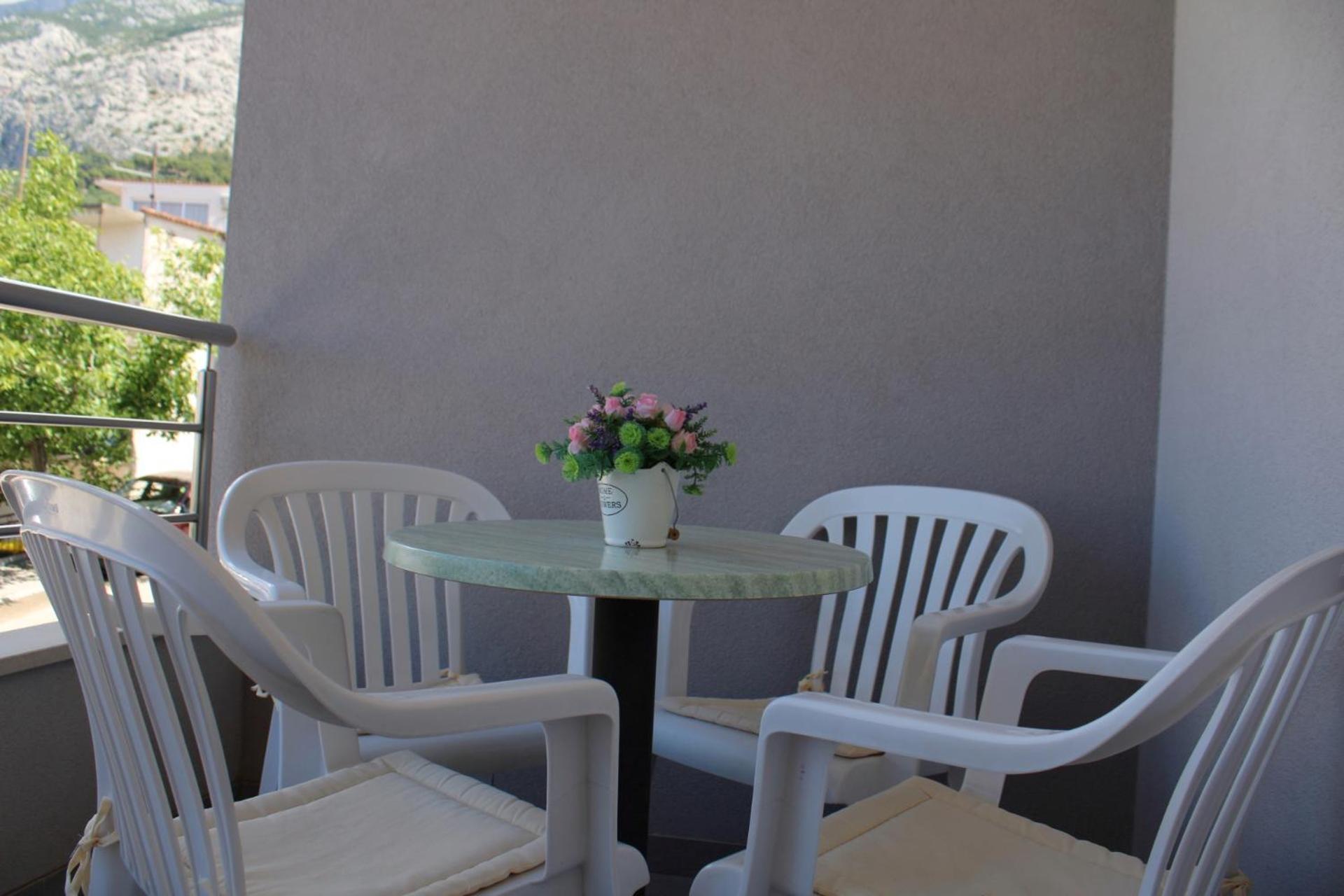 Apartment Bili-Sea View Apartment In The Center Makarska Buitenkant foto